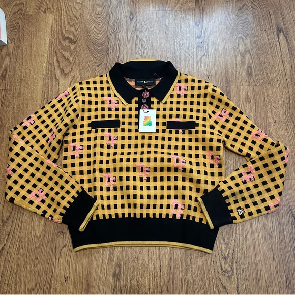 Teddy Fresh Sweaters - Teddy Fresh yellow Black Checkered knit Sweater size large FLAWS unique collared